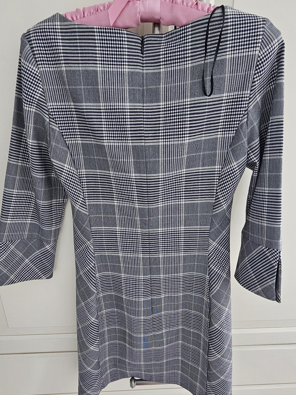 Woman Gray Plaid Dress Shirt - Classic Check Pattern